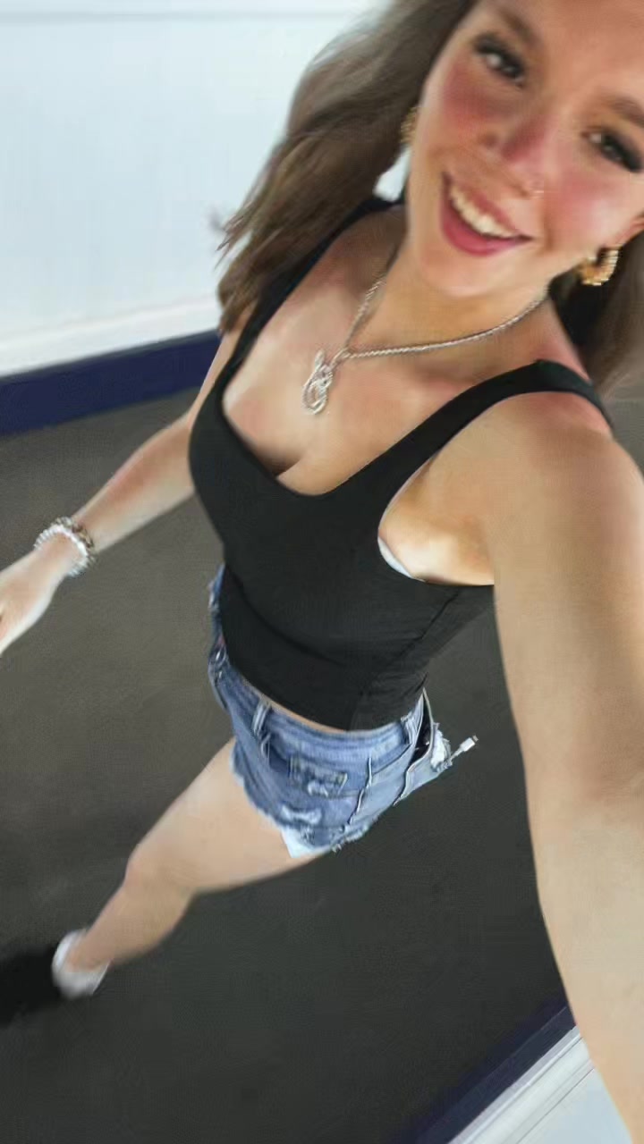 @𝓢𝓱𝓪𝓷𝓪𝓮