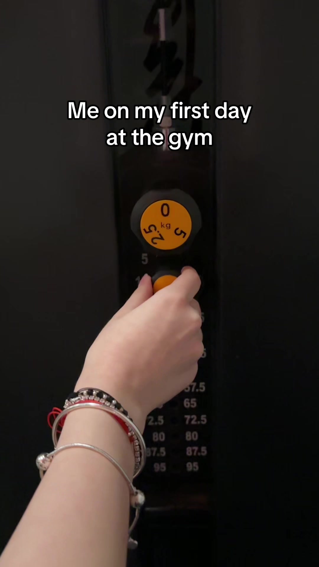 @emi_ly_emi