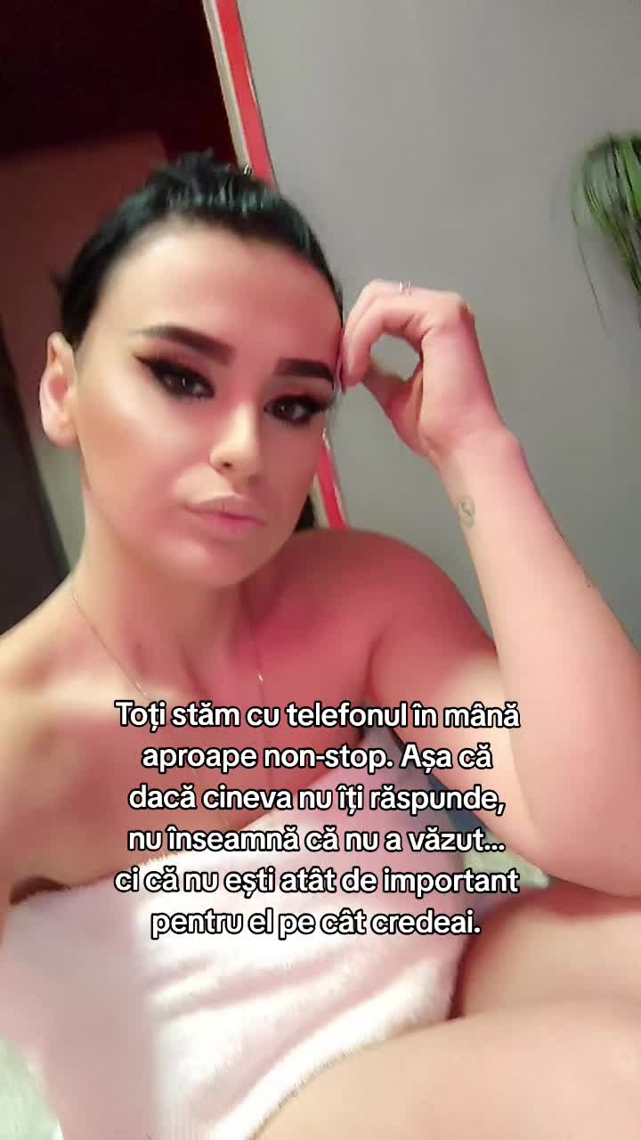 @Denisa Cristina🩵