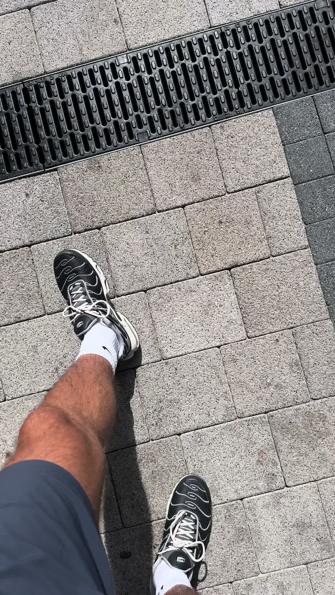 @chavylad95_