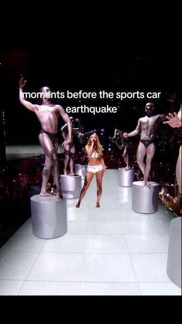 @™️🪽