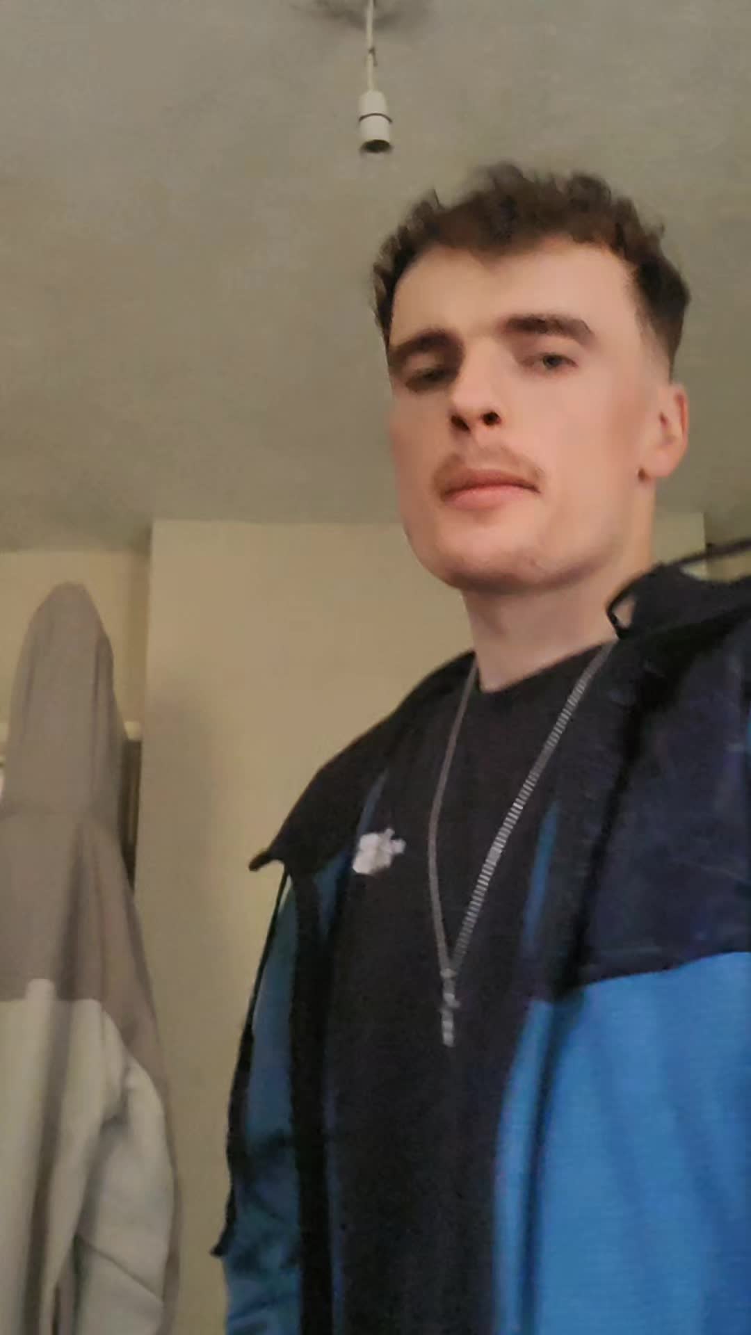 @justamanwithhat1