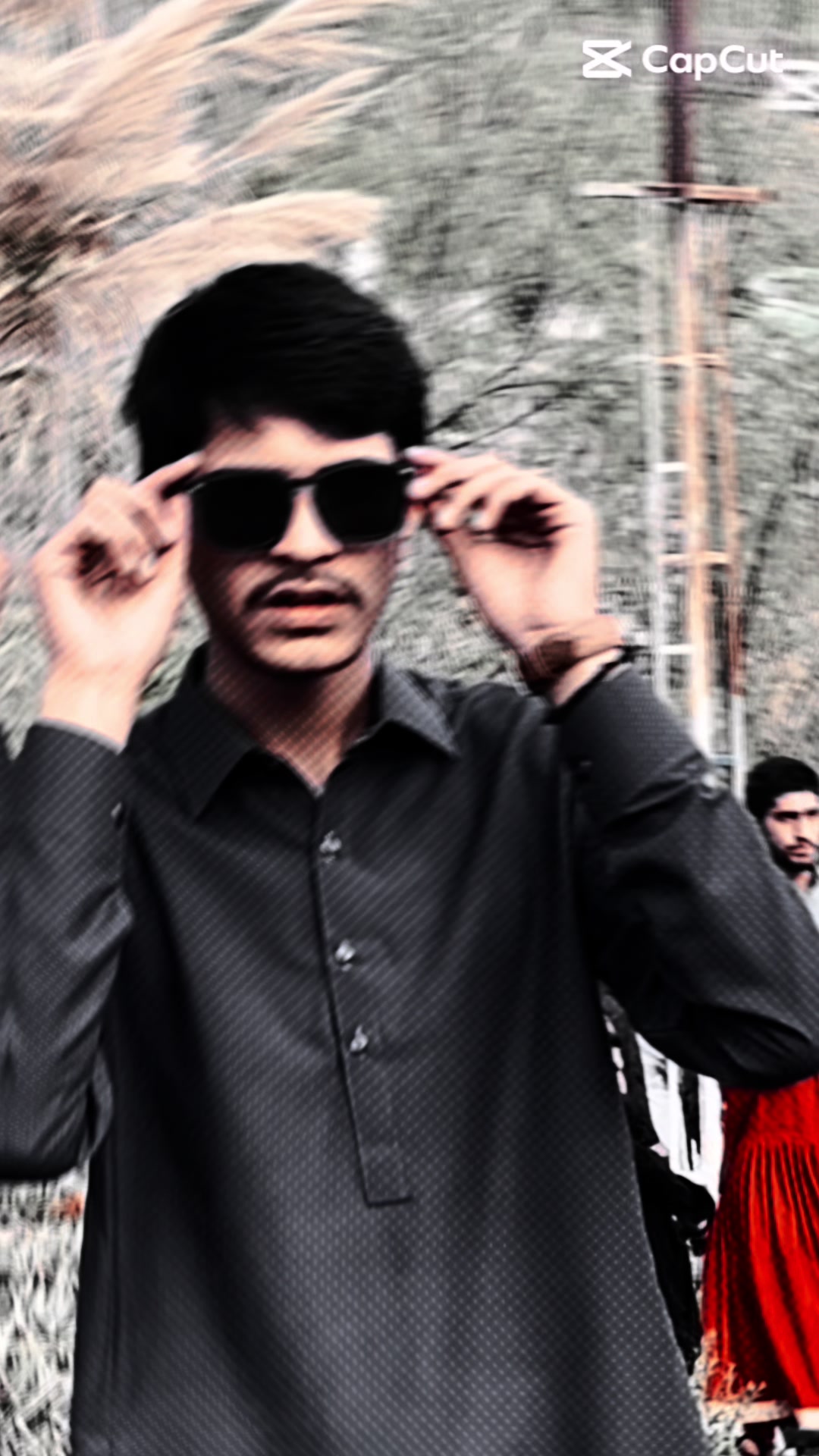 @★彡[ZEFOX AHMED ]彡★