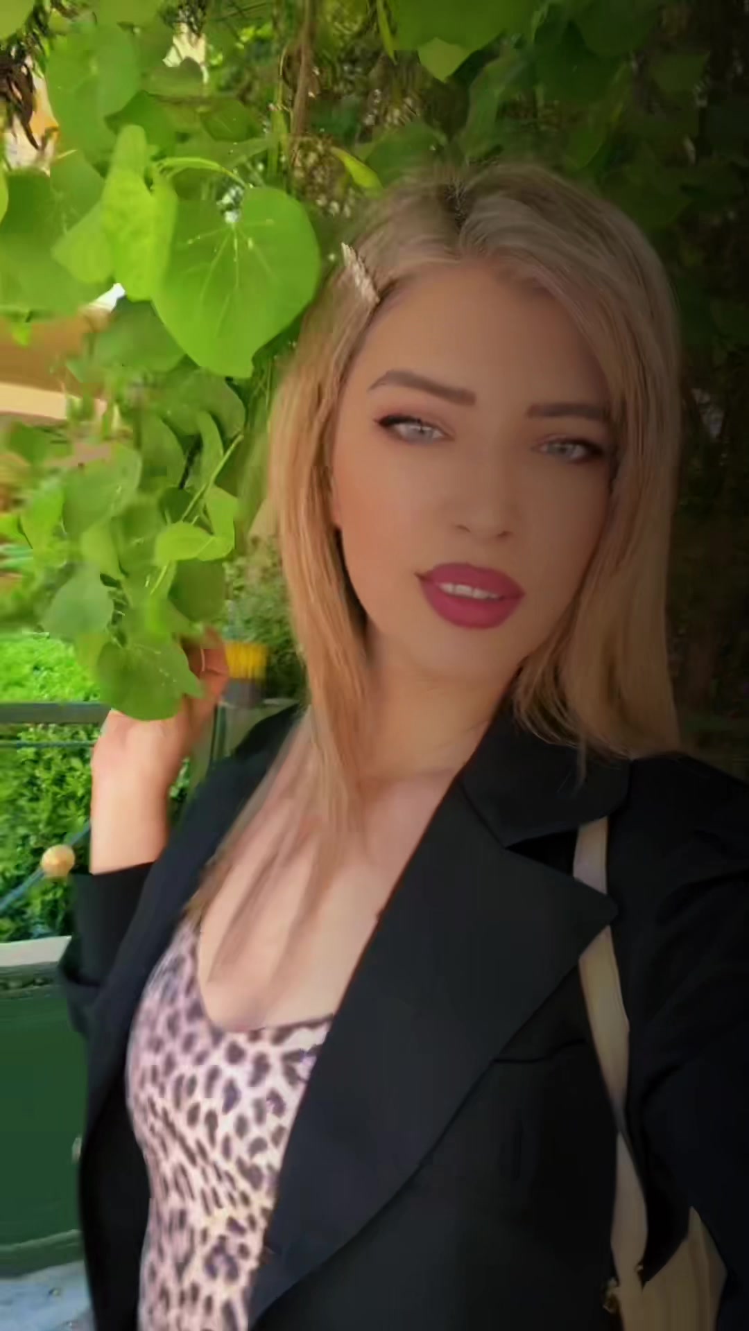 @Butterfly 🦋🦋
