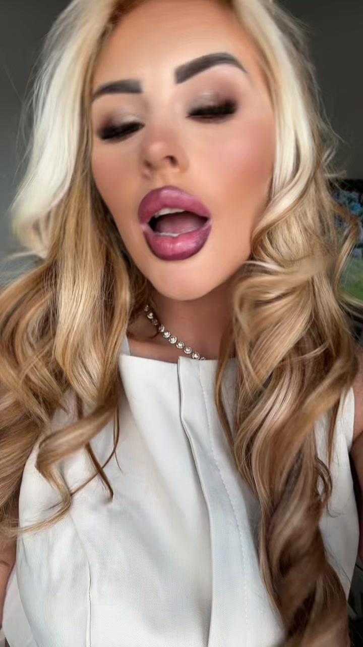 @🧚🏼&zwj;♀️