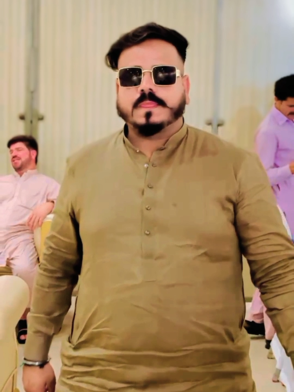 @Shah bacha 804