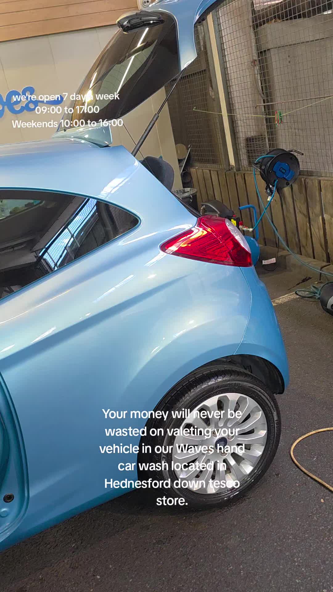 @Hednesford Waves hand car Wash