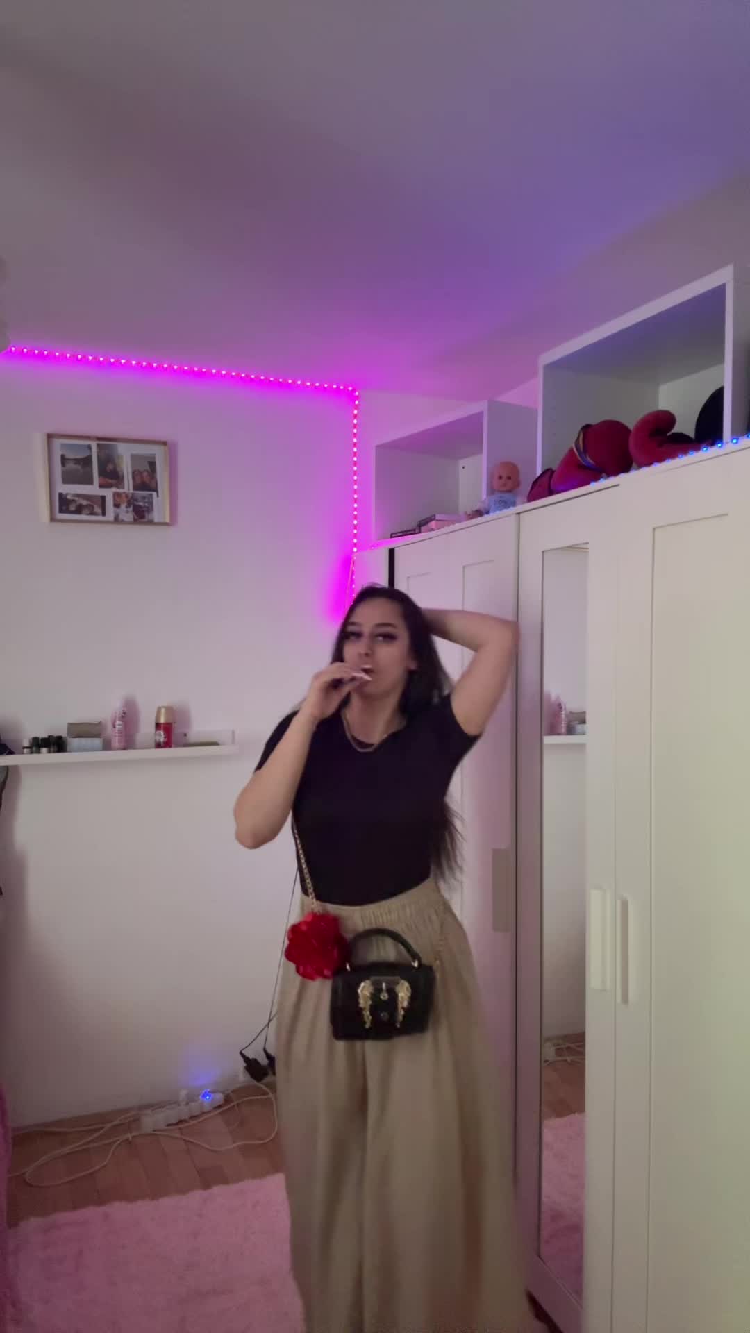 @andreea.geo_