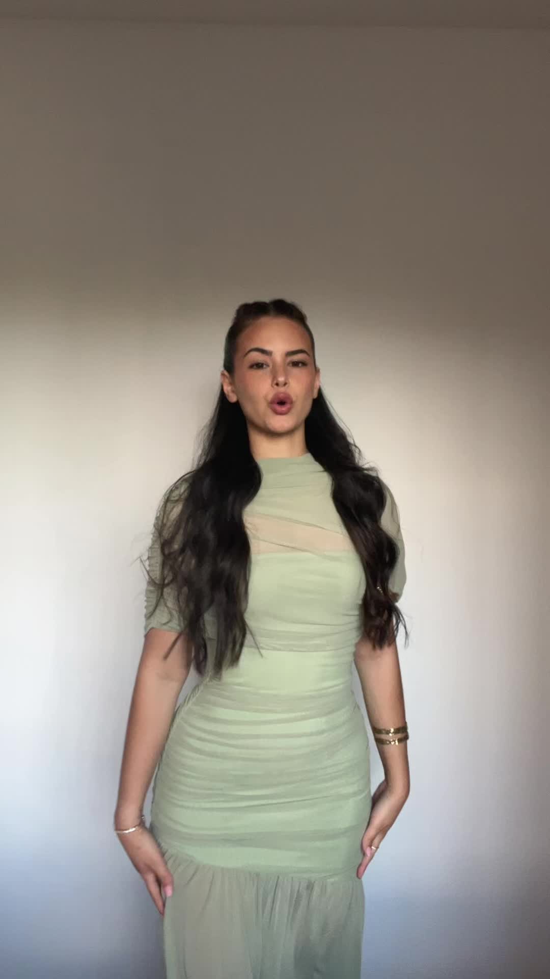 @Julss