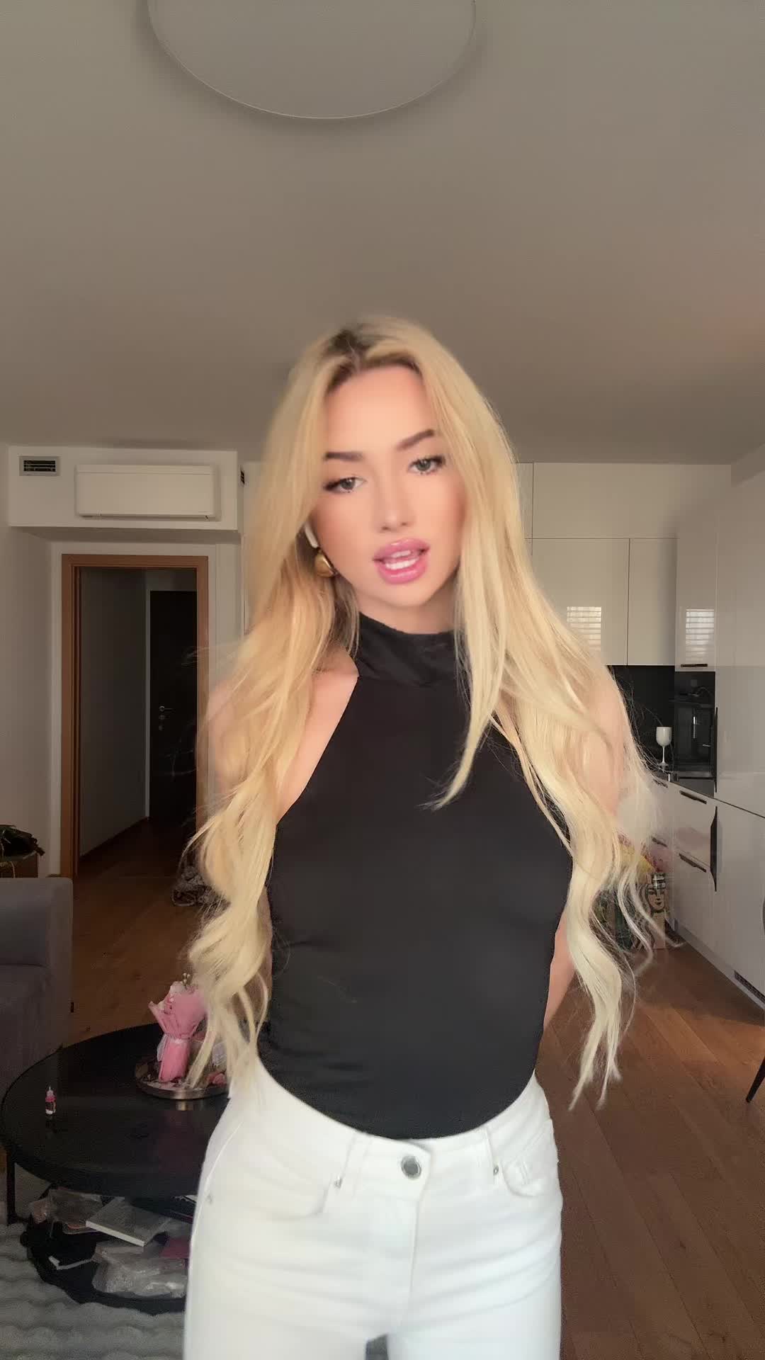 @Nelinkaa_m