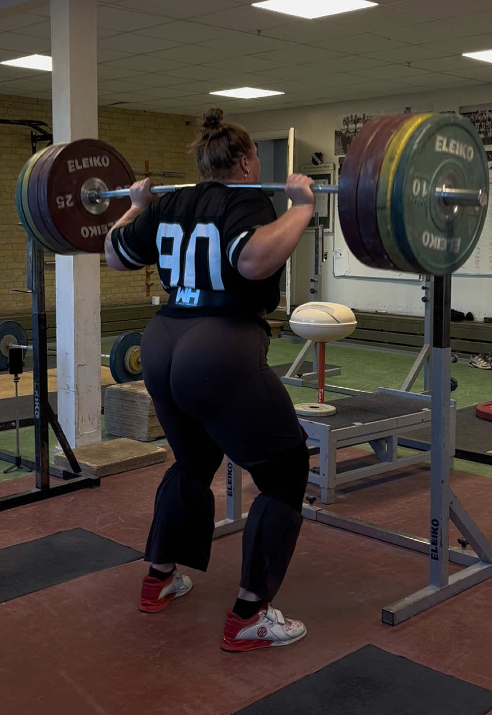 @Aurelia | Olympic weightlifter