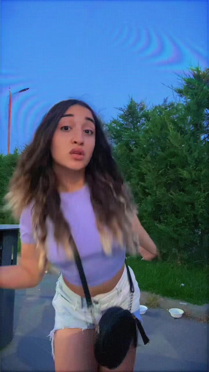 @Ale_ralu