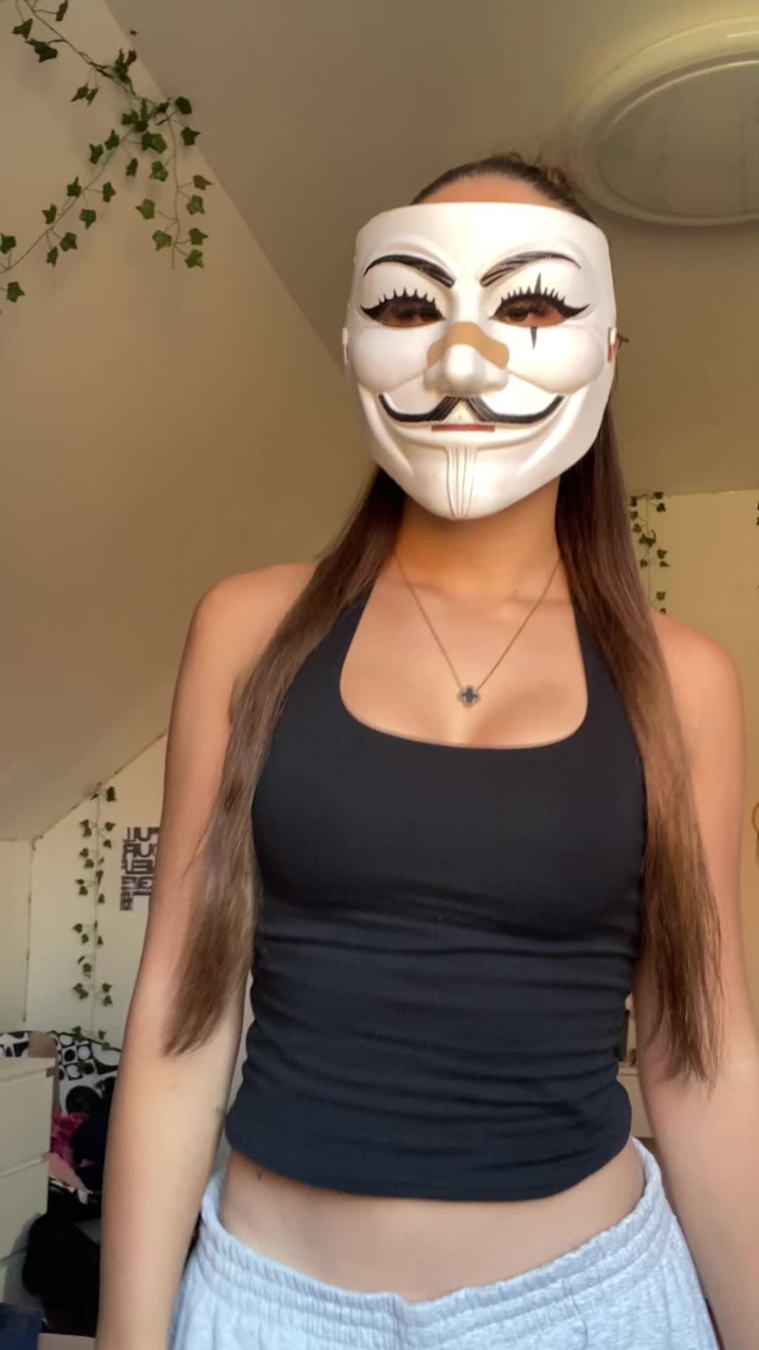 @𝐇𝐀𝐍𝐍𝐀🎀
