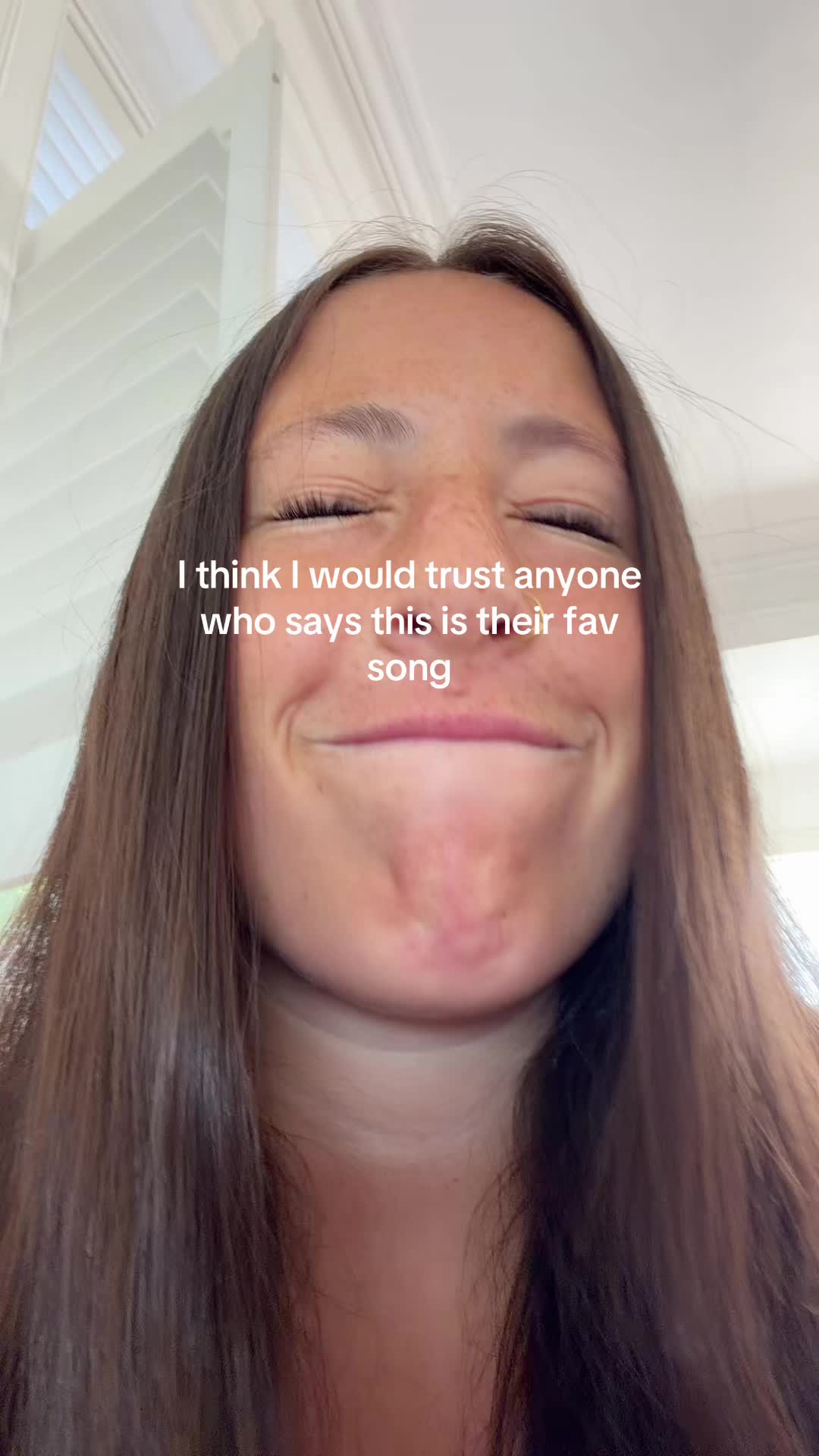 @isa ⟡.·:。✧