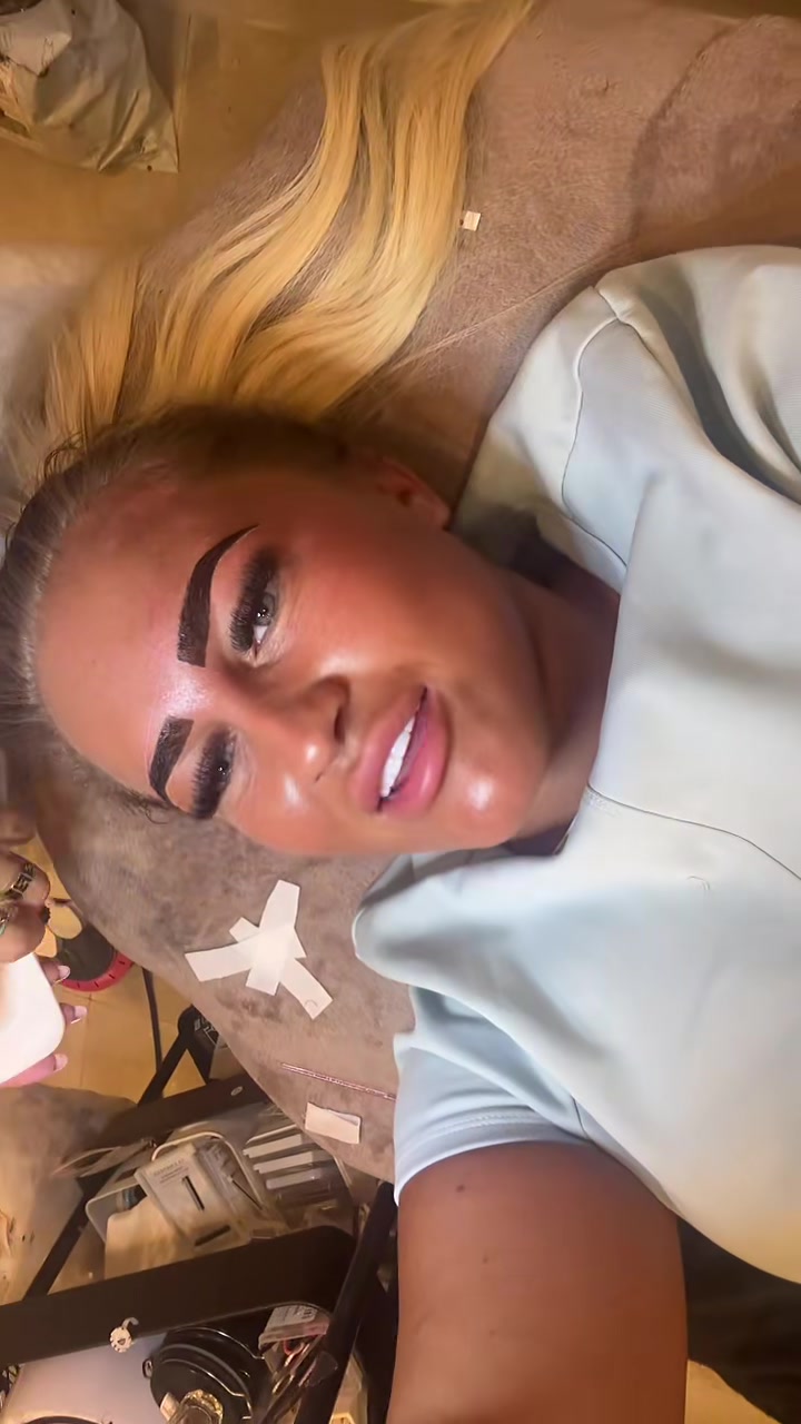 @hrglowellie