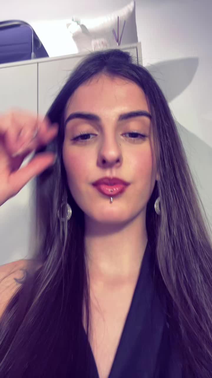@Lucía ☾