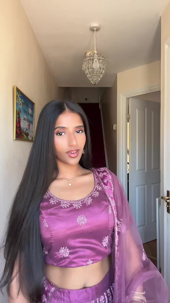 @Neha ❀