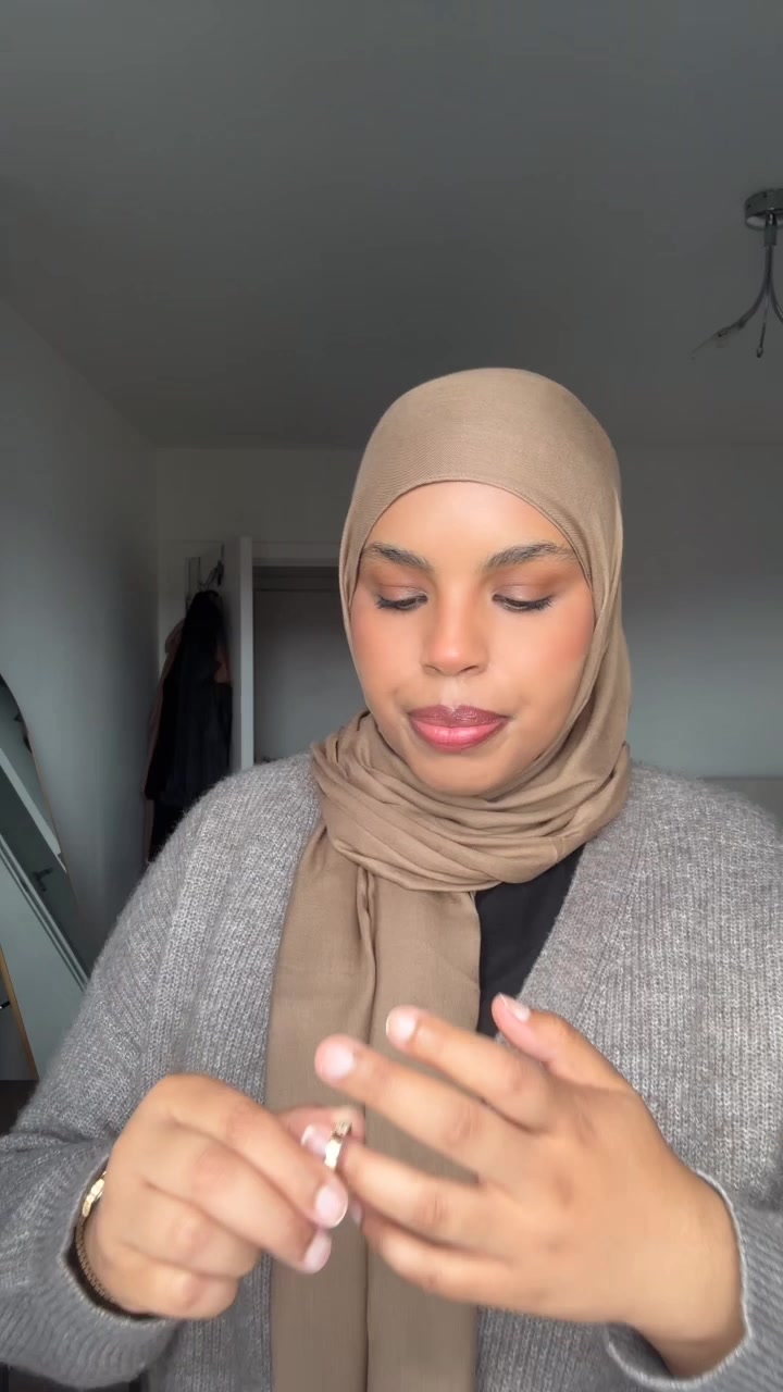 @Aisha🧸