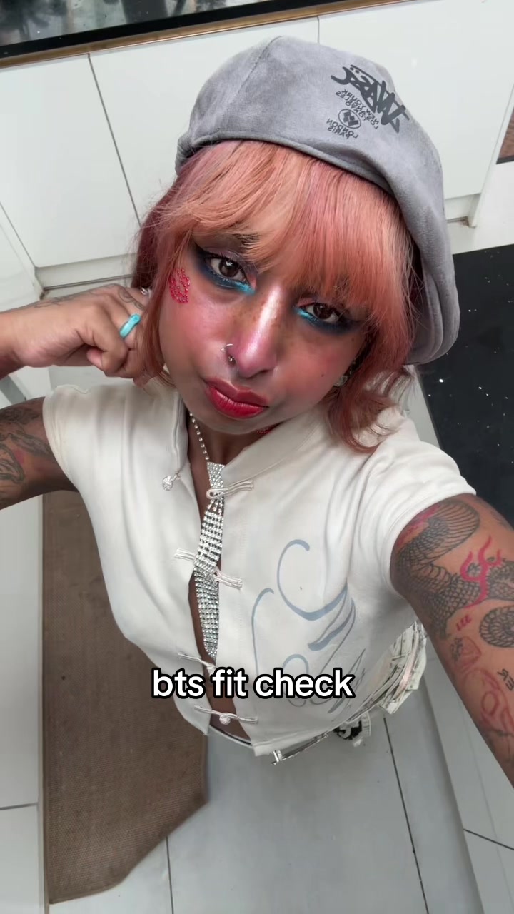 @ru