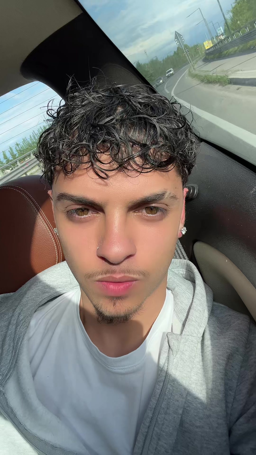@𝑻 𝑶 𝑴 𝑨 𝑺