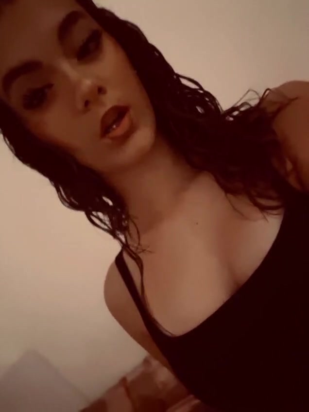 @𝓛🪬