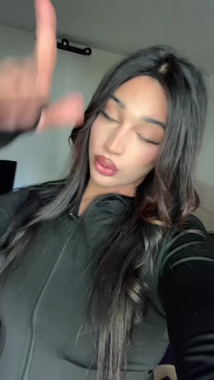 @djennashetna