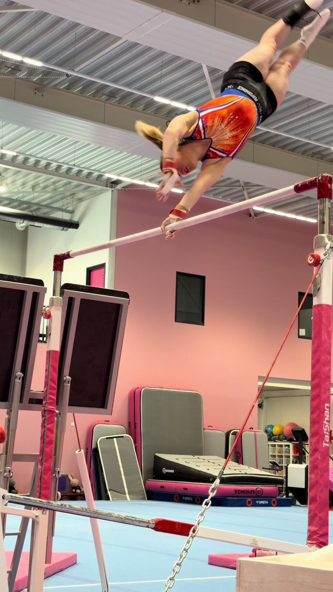 @Rachell 26K🤸♀️💖