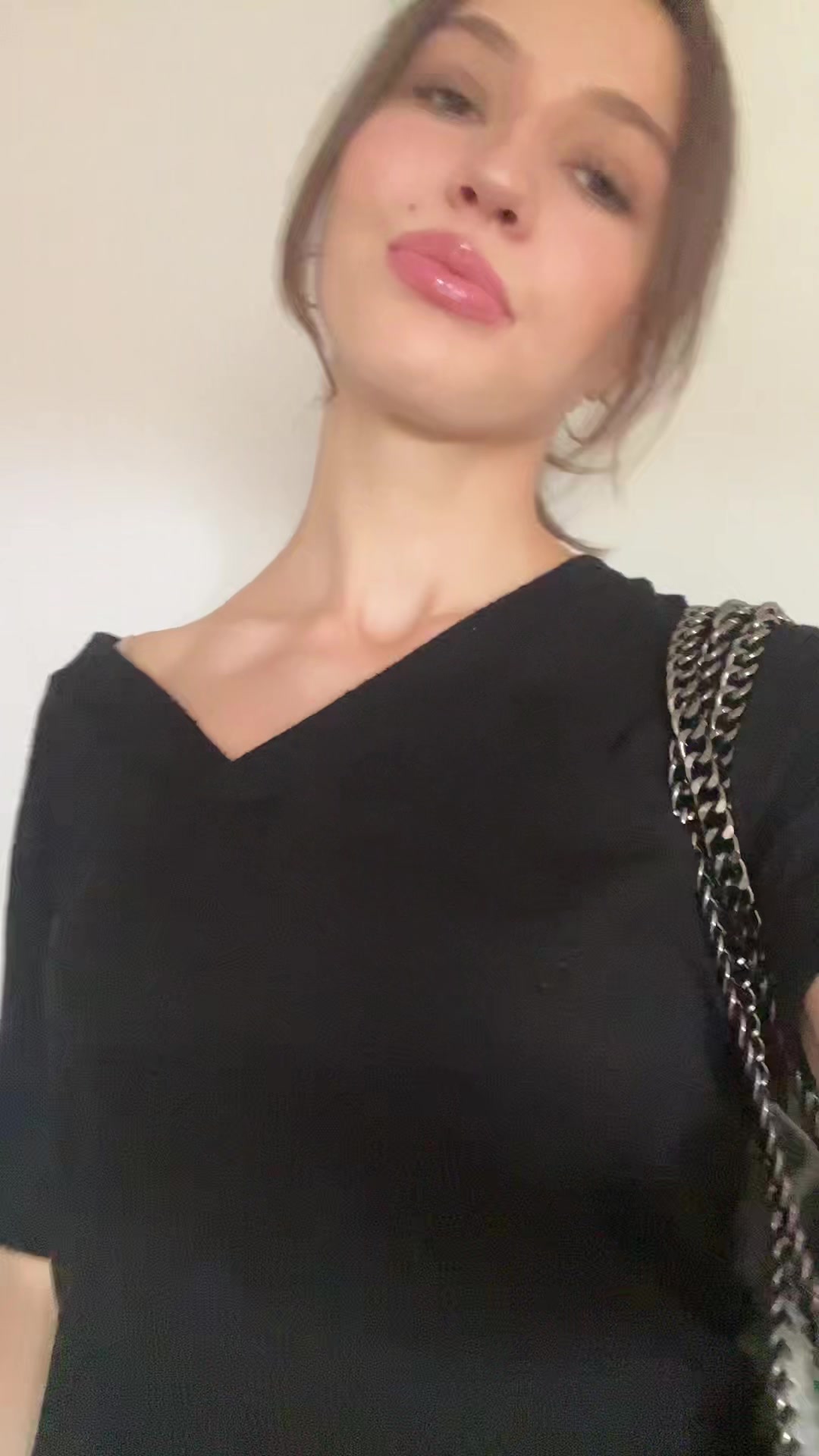 @ellalouiseclark