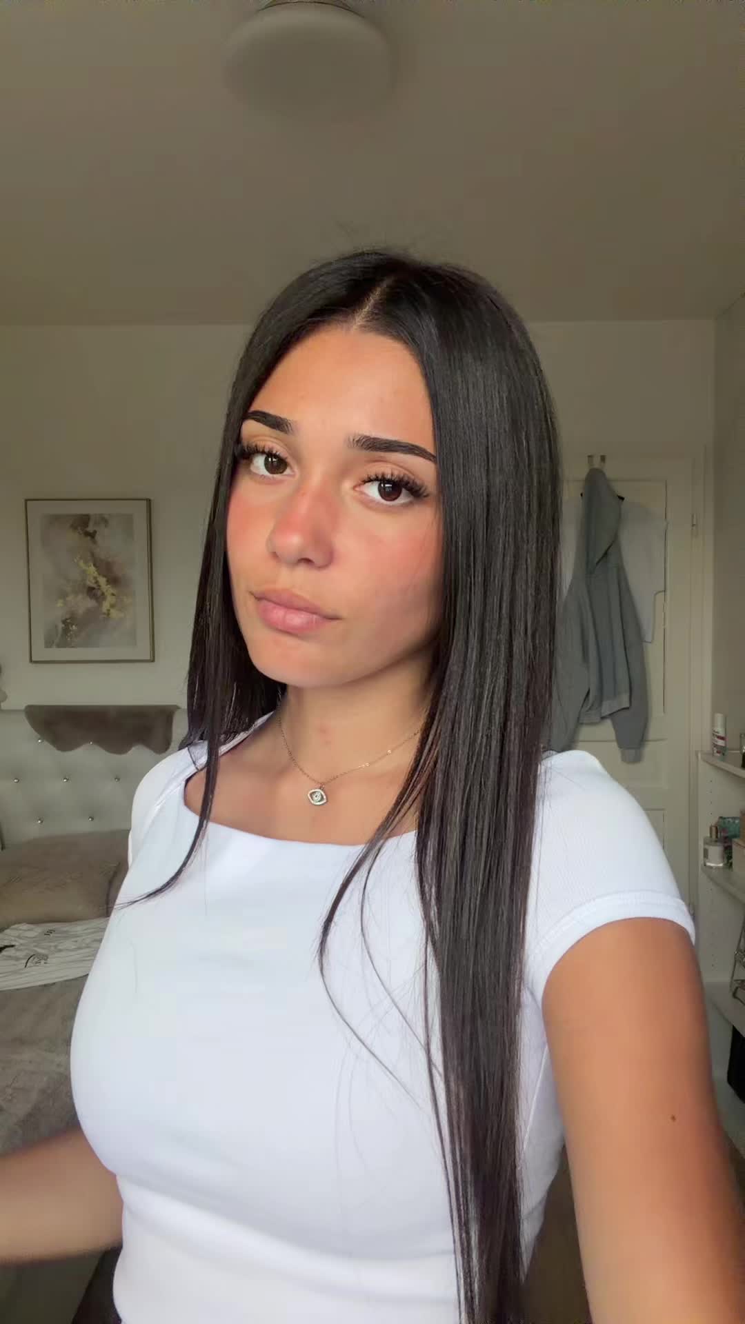 @alisia