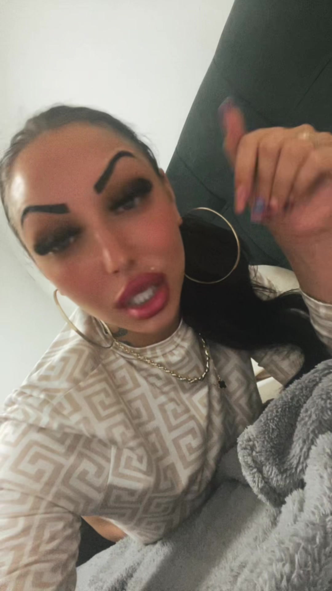 @🫦Lauraaa 🫦