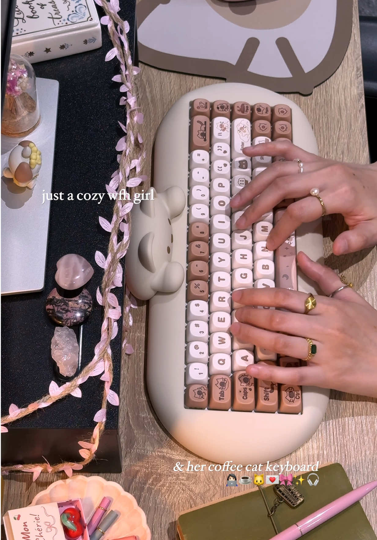 @Juli&eacute;y ♡ the cozy life edit.