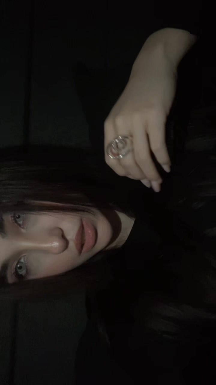 @R.