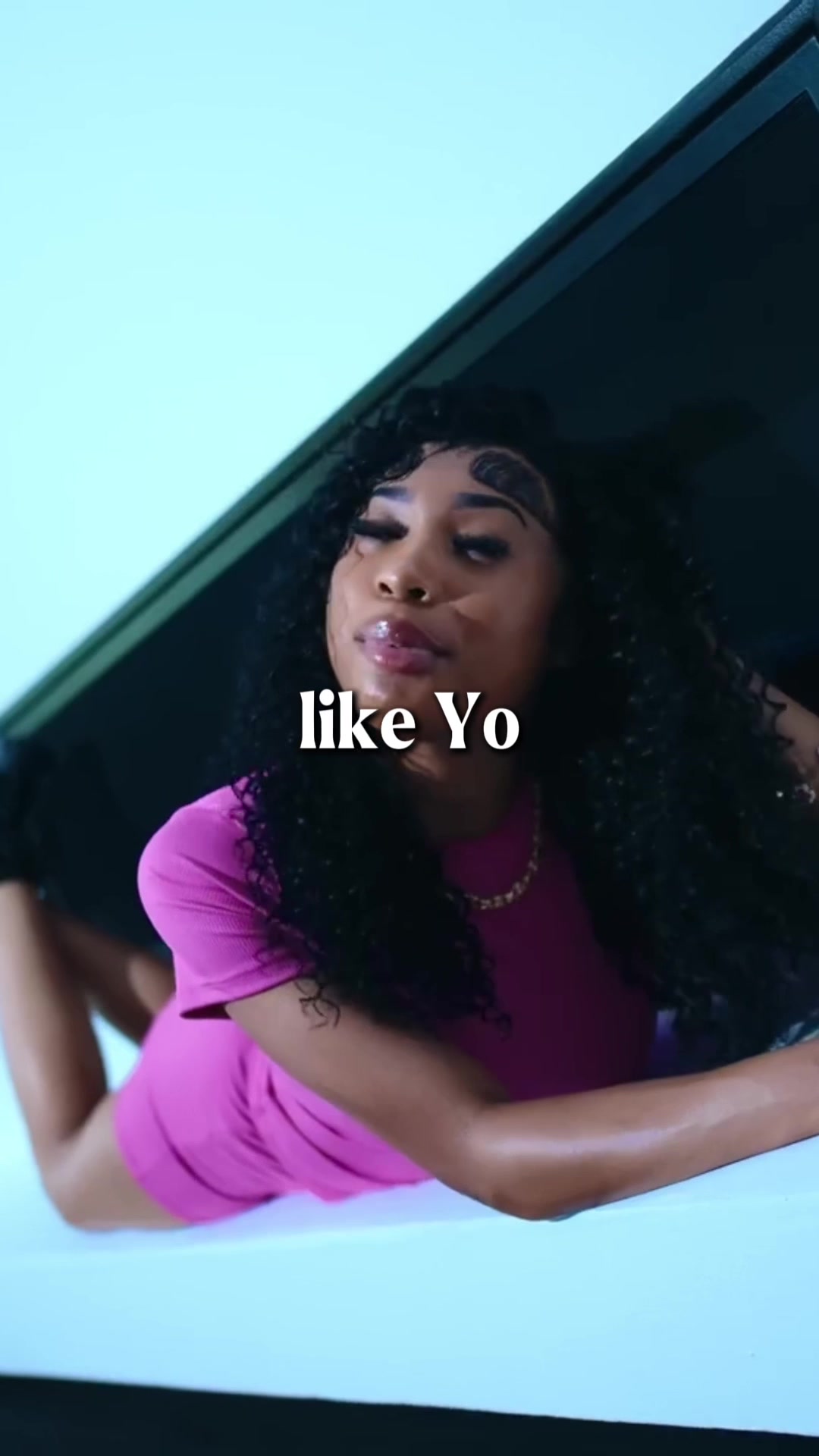 @lyricversehq