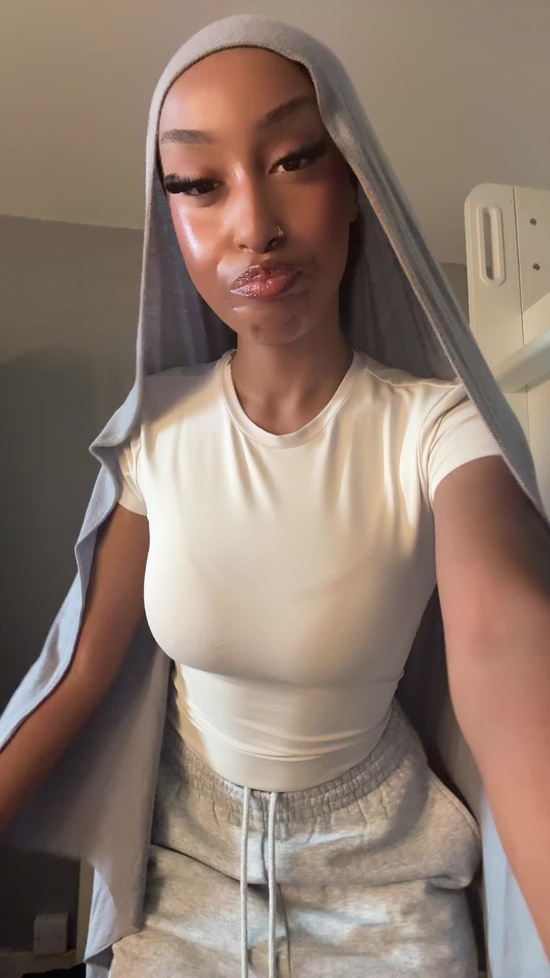 @MsRiri🩶