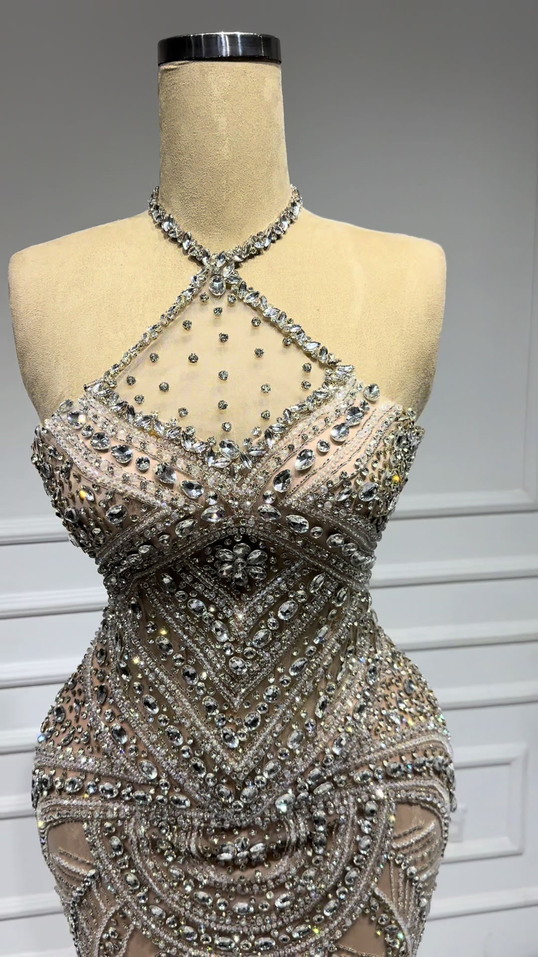 @Rina.Dresses