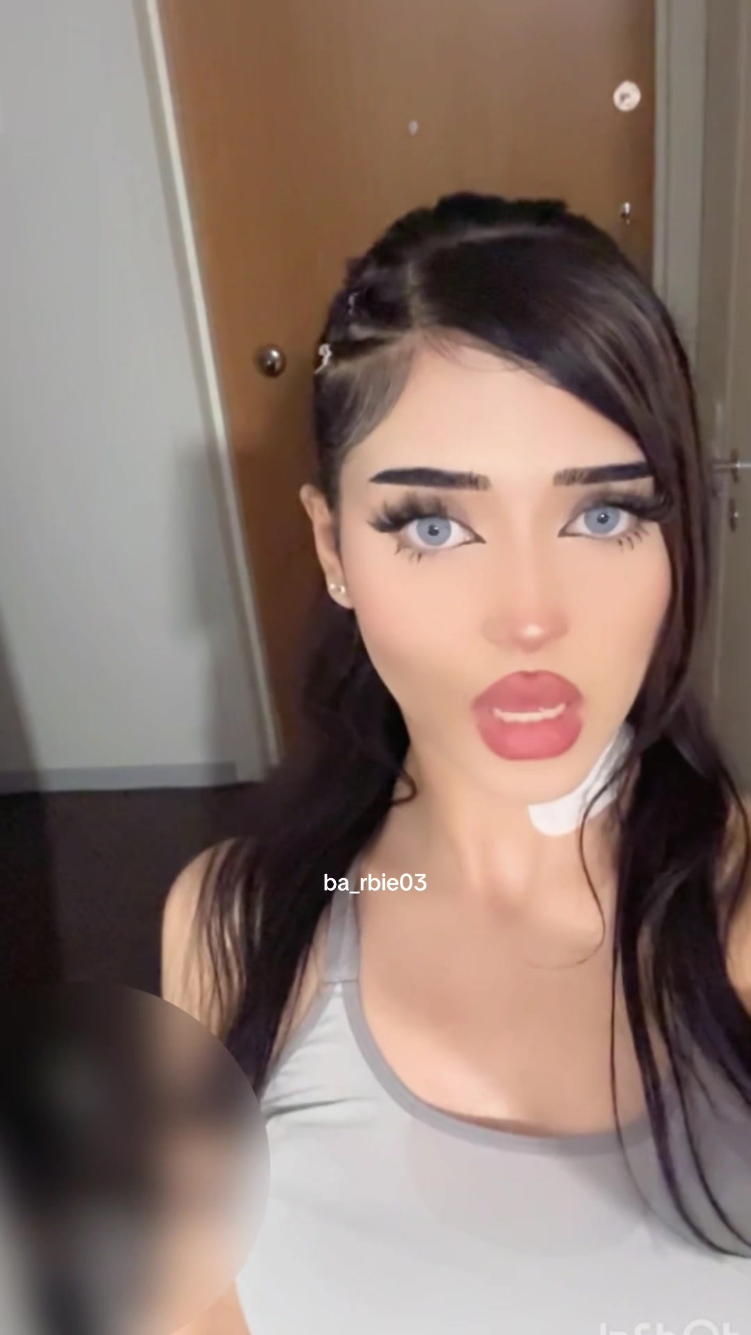@s_ahar03