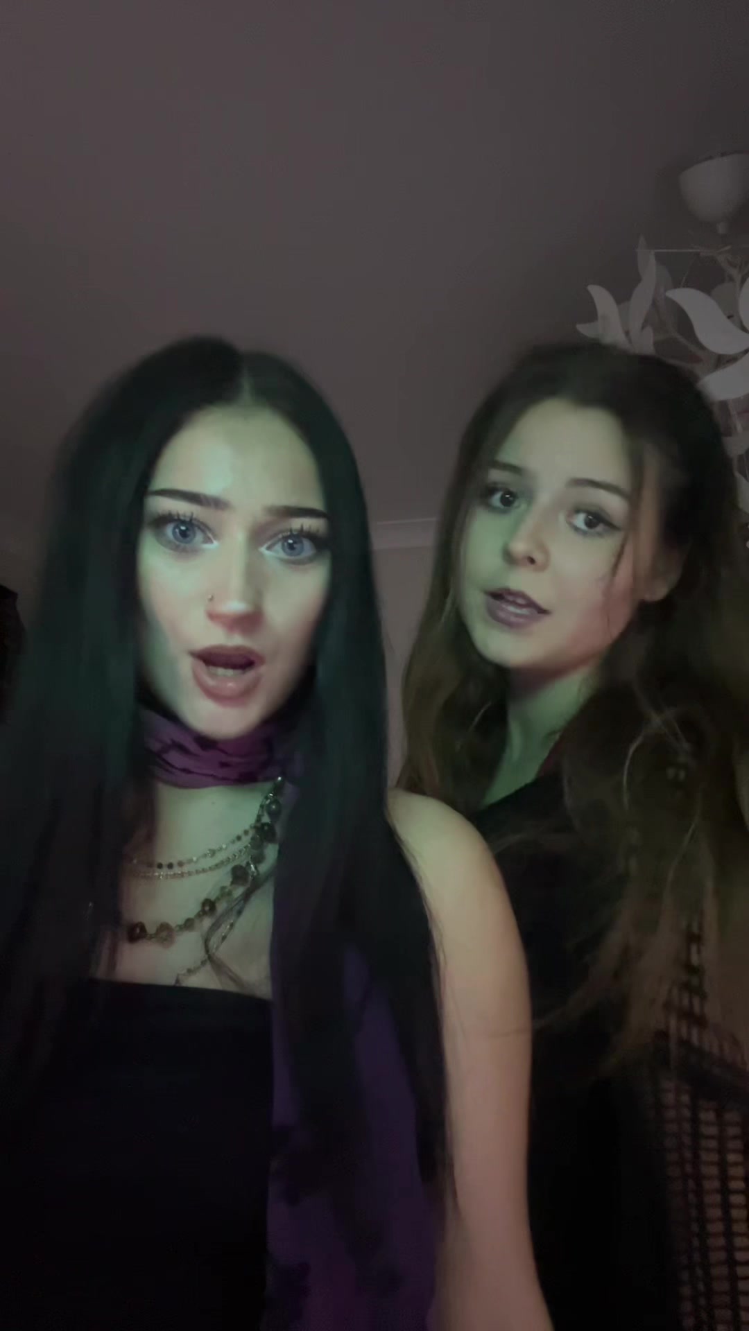 @zanabananah