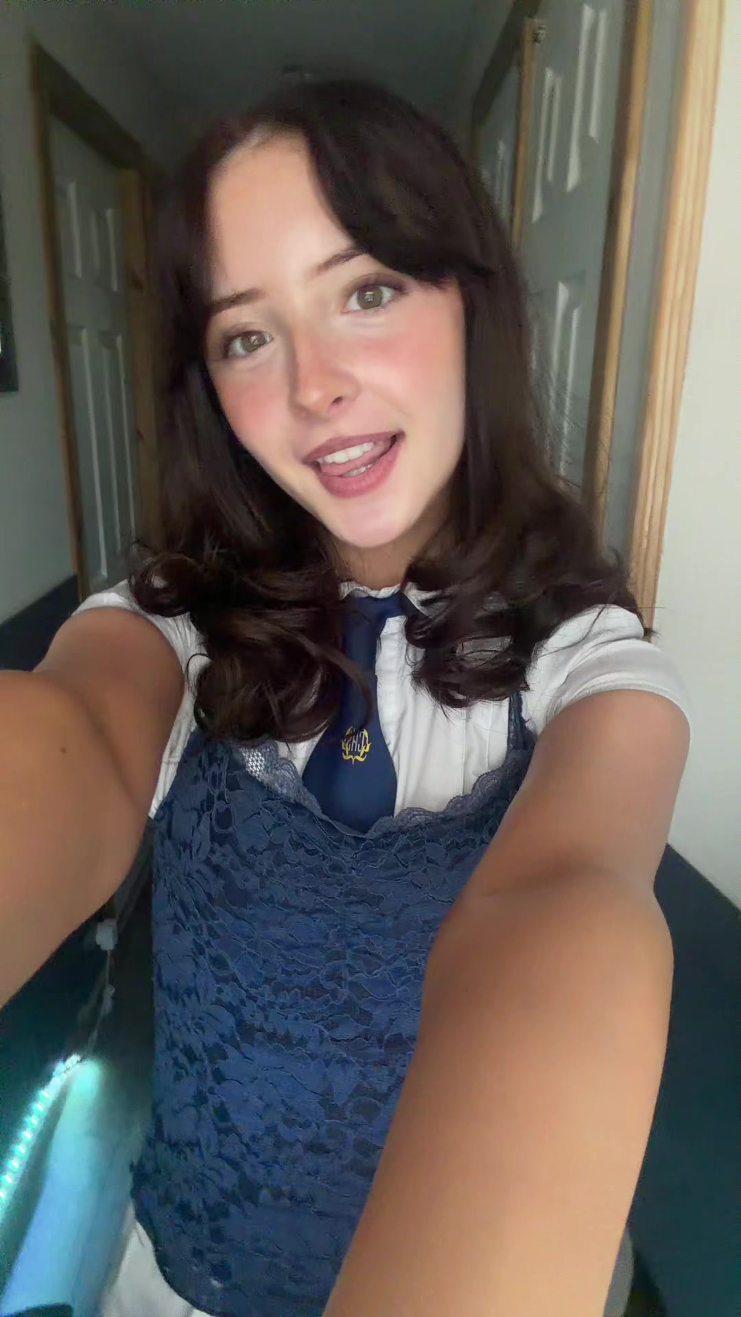 @𝑔𝑒𝑜𝓇𝑔𝒾𝑒 𝓂𝒶𝓎🧁🍒