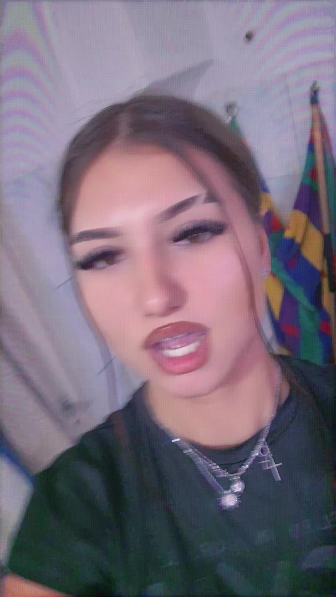 @Andraaaaa🖤