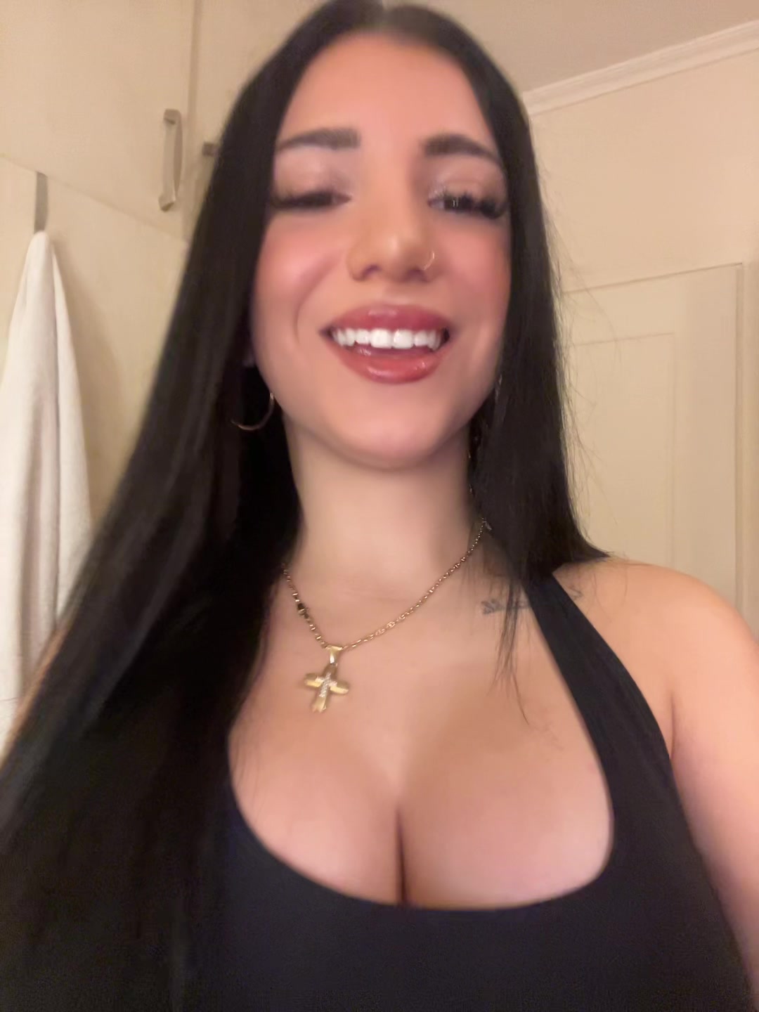 @hvhh.tz
