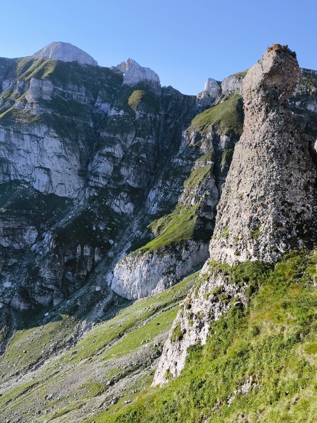 @Călător prin viață 🌅🏞️🌌