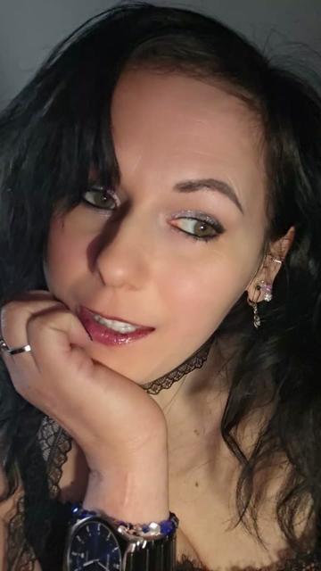 @Juliafee