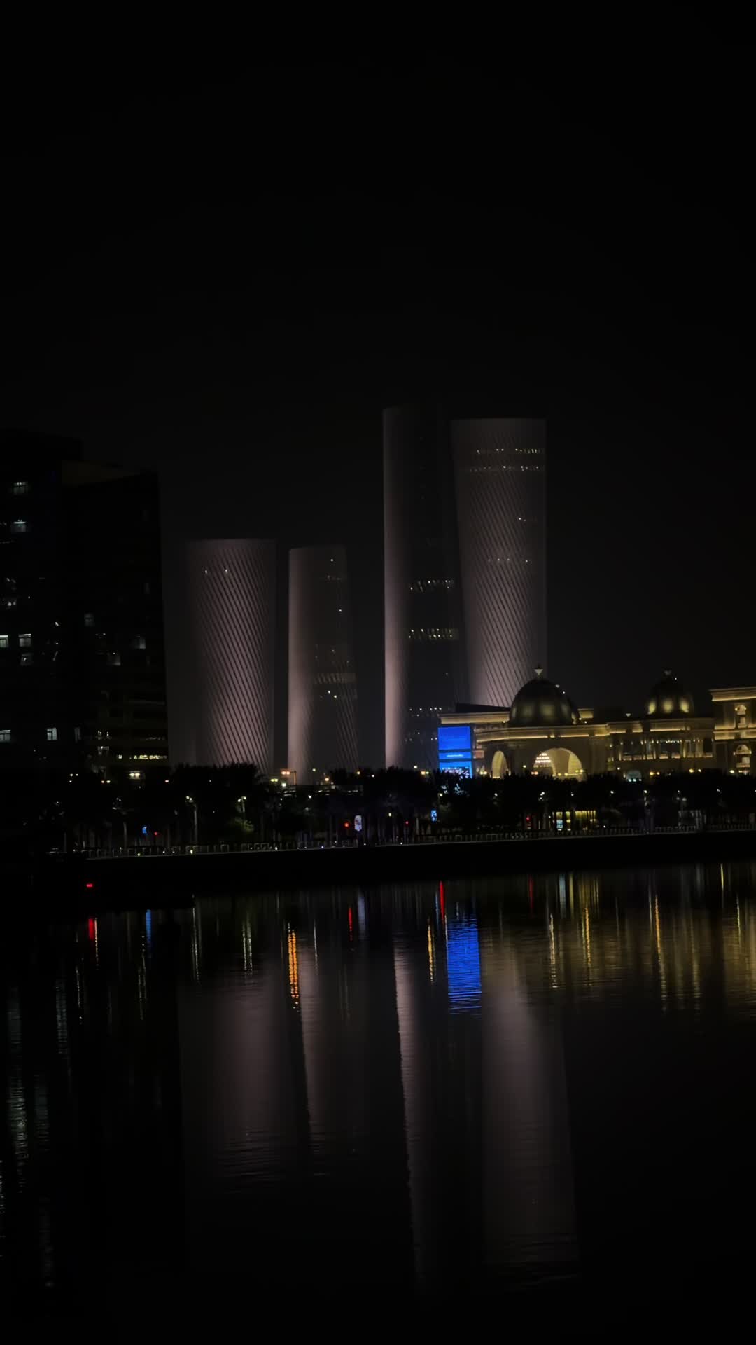 @M /\ Ł I K🇶🇦