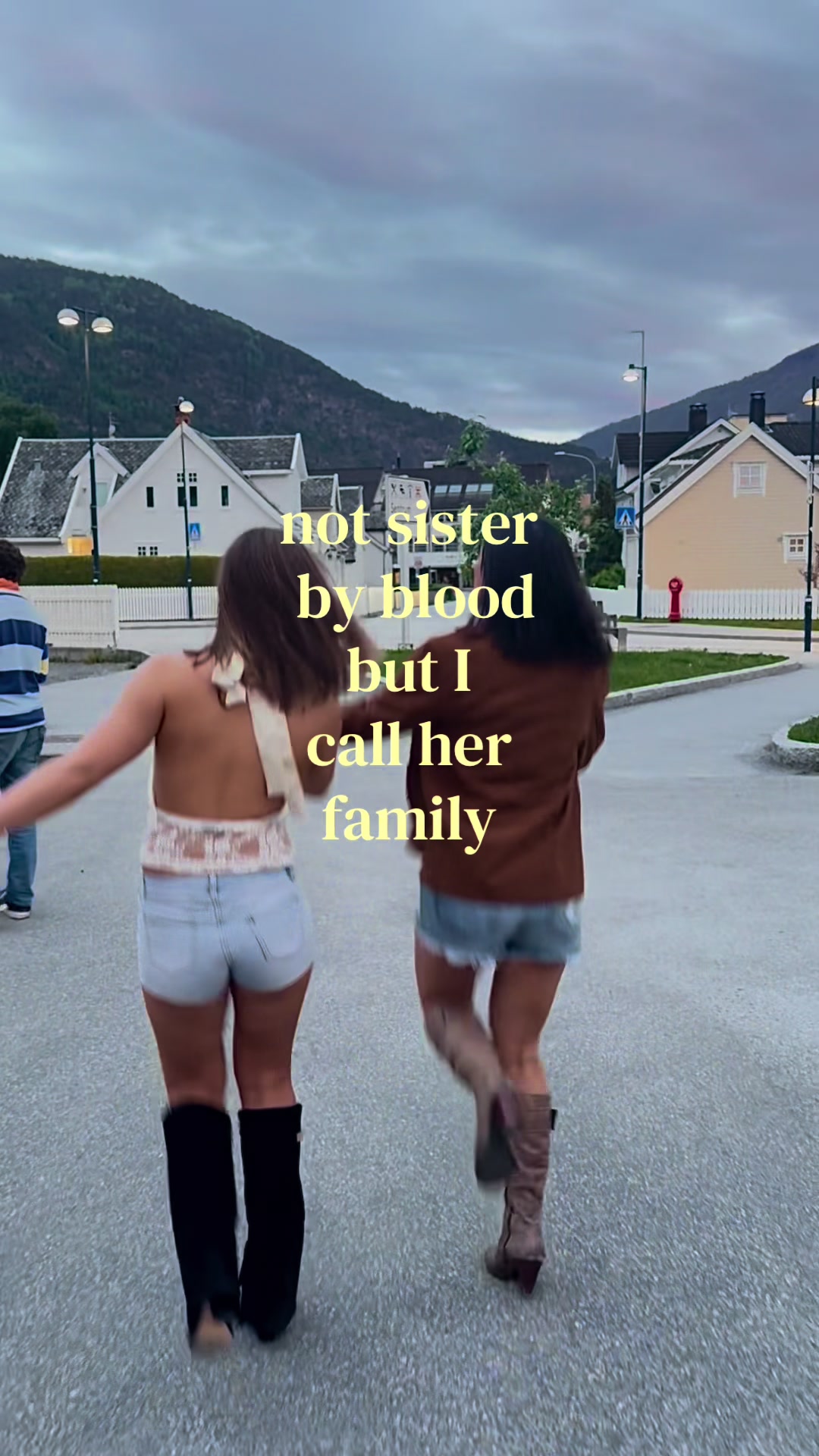 @Elena Sawa