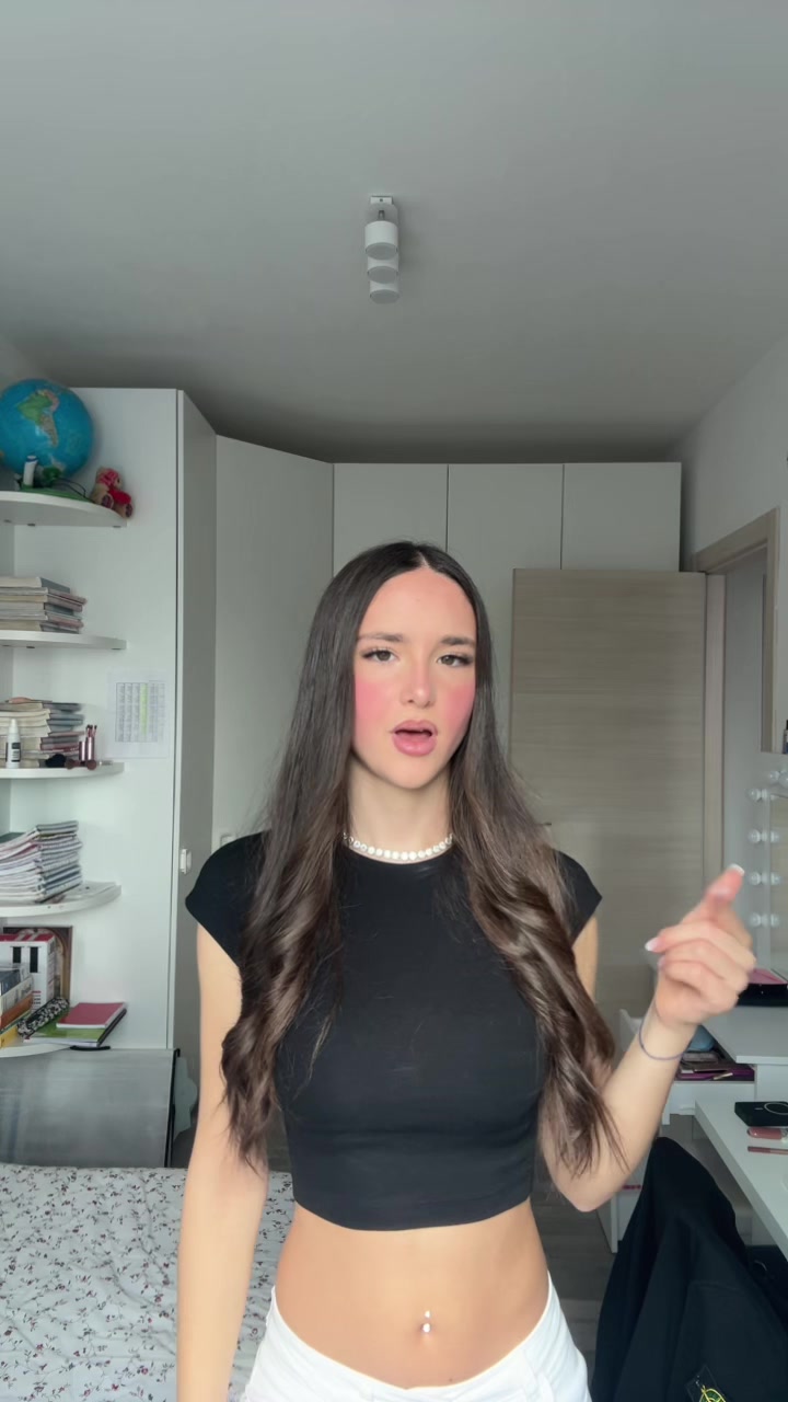 @alicemarinonii_