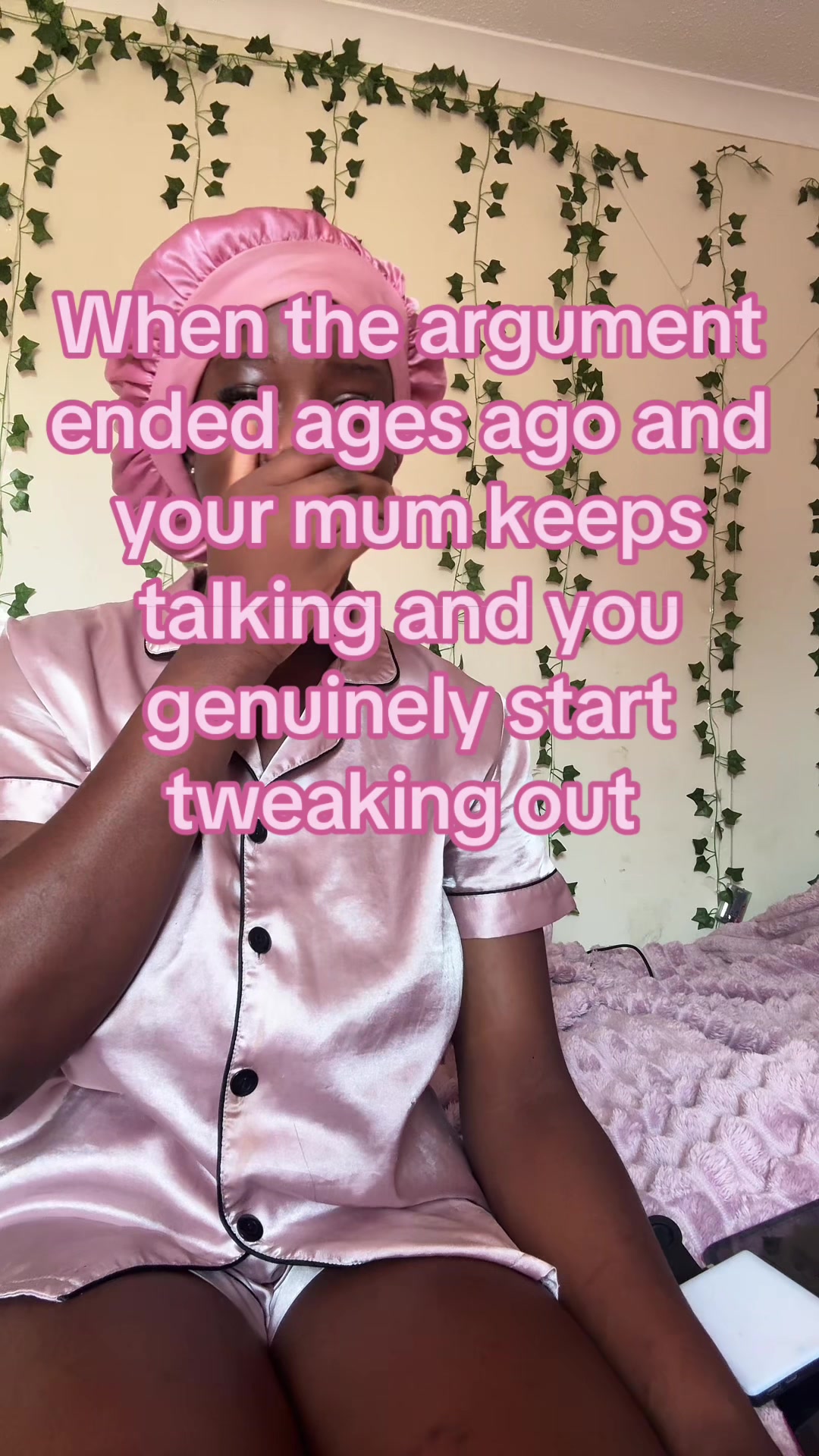 @🫶🏾