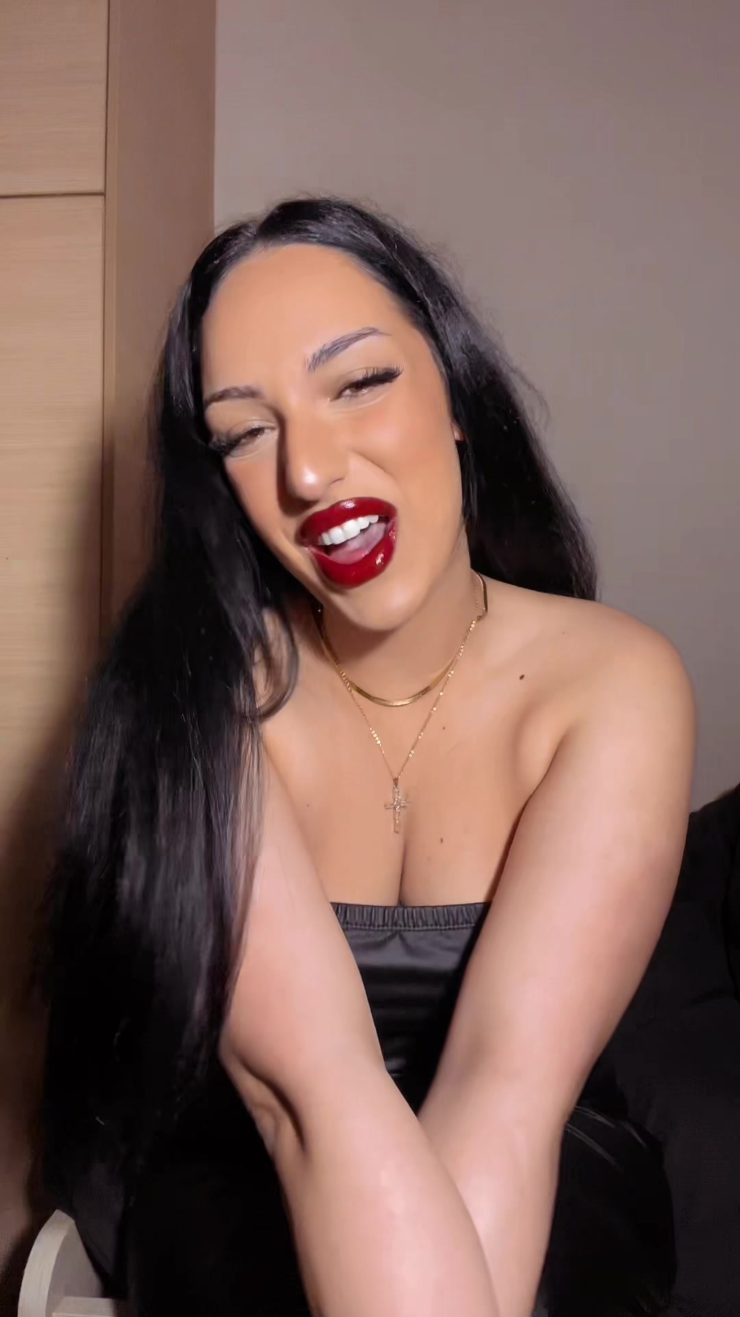 @eleana