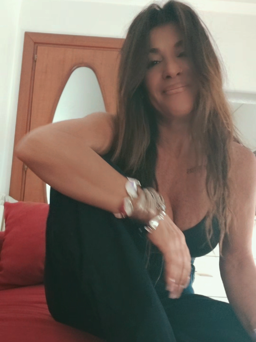 @Alessandra De Marco