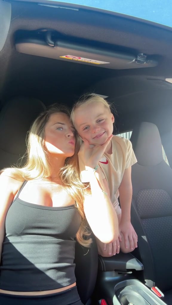 @theofficialryah