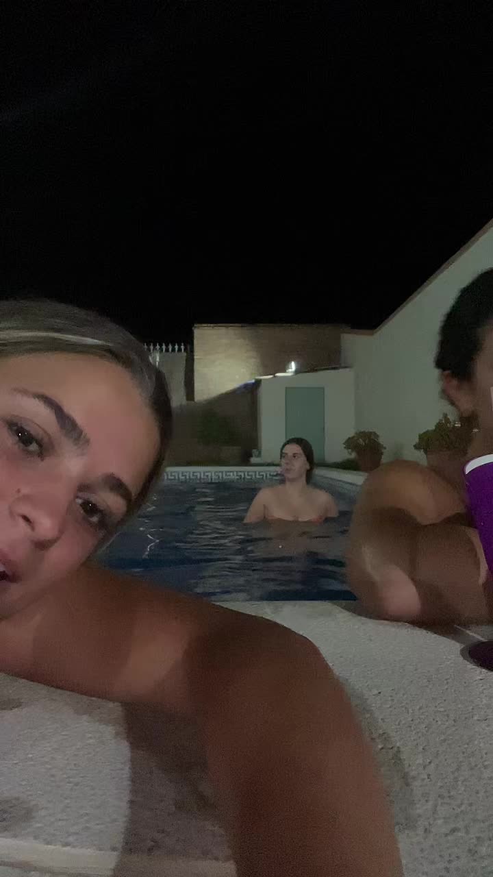 @Teresa_ariaas